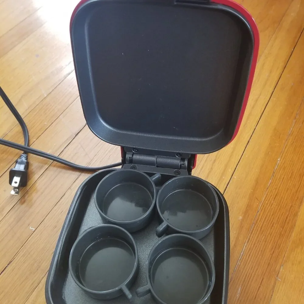 Dash Eggbites Maker